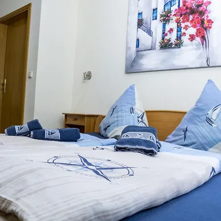 Haus Huegel- 4 *